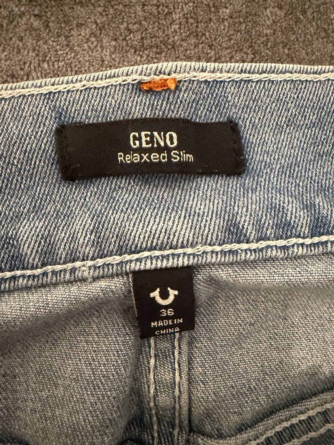 True Religion Geno Relaxed Slim Jeans Size 36 Light Wash Denim 6