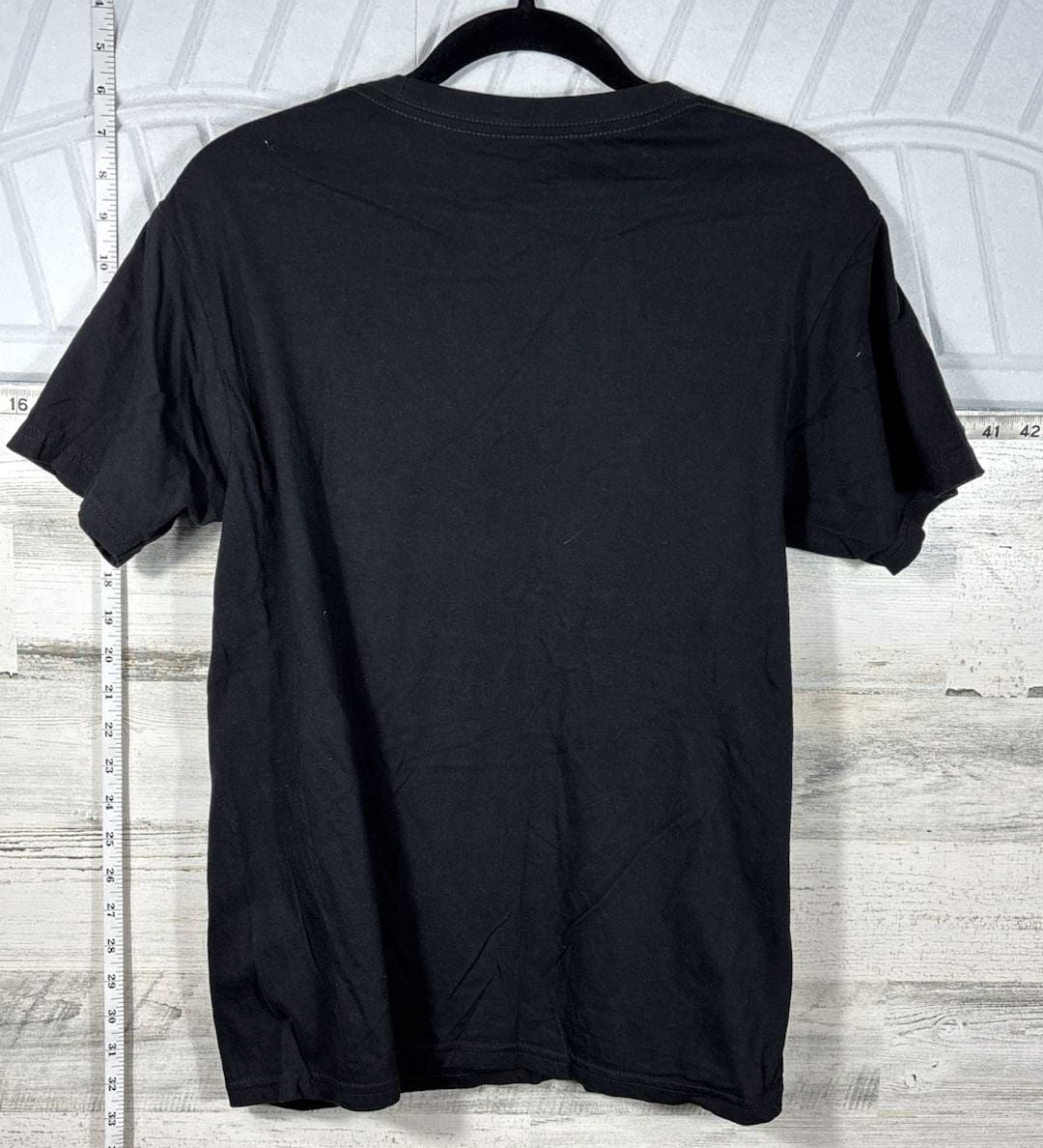 Motley Crue Smokin In The Boys Room T-Shirt Size Small Black Band Tee 6