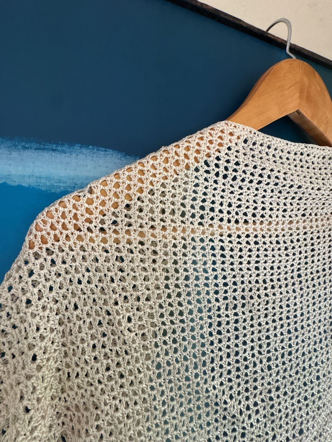 Handcrafted Crochet Lace Triangle Shawl Ivory Wedding Wrap Waist Wrap 7
