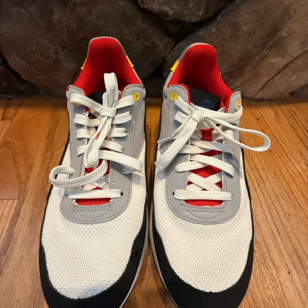 Puma R78 Gravity Size 9.5 Grey White Red Blue Sneakers