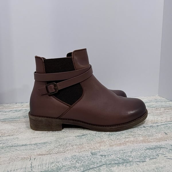 Propet Tatum Ankle Boot Brown Leather Buckle Zipper