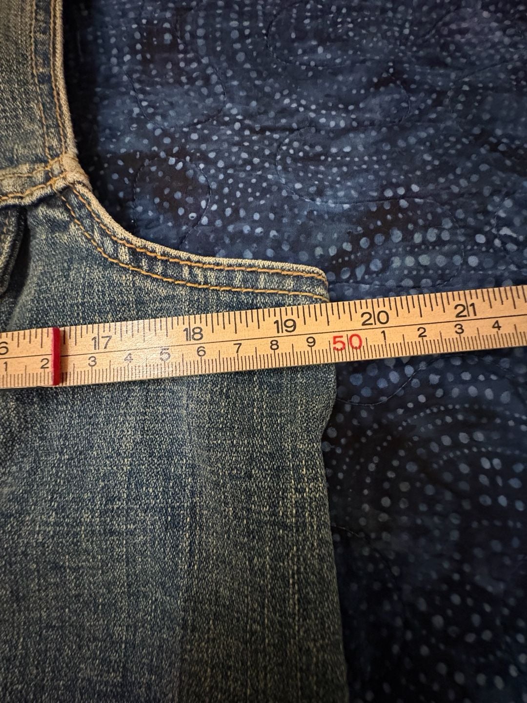 Levi's Denim Vest Size L Blue Cotton Button Front Sleeveless Jacket 8