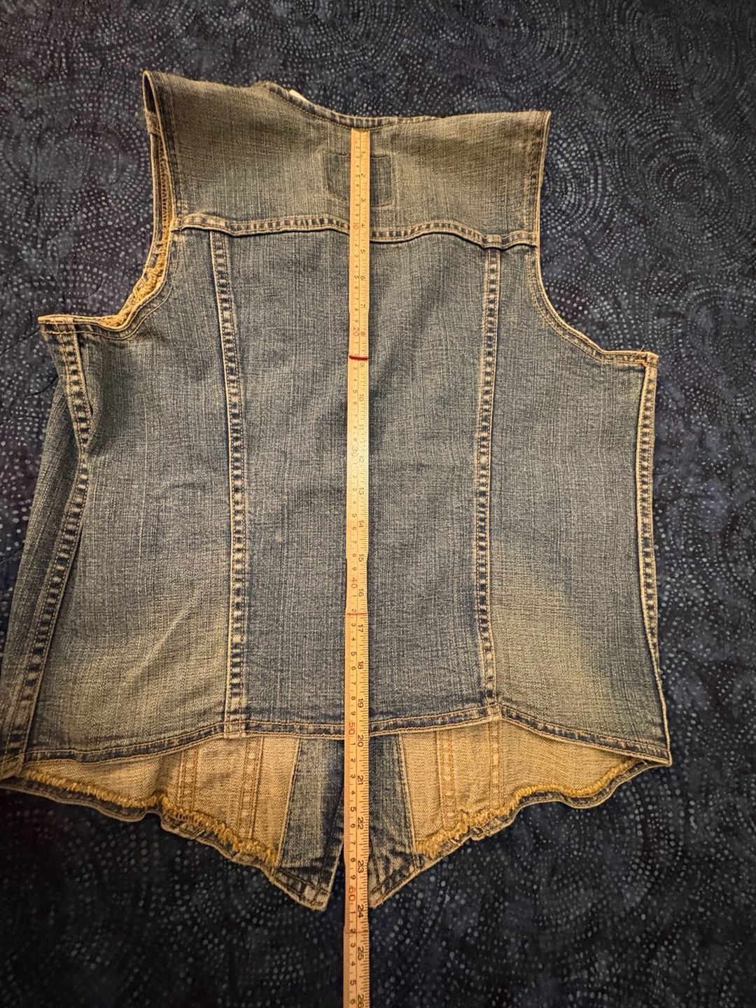 Levi's Denim Vest Size L Blue Cotton Button Front Sleeveless Jacket 9