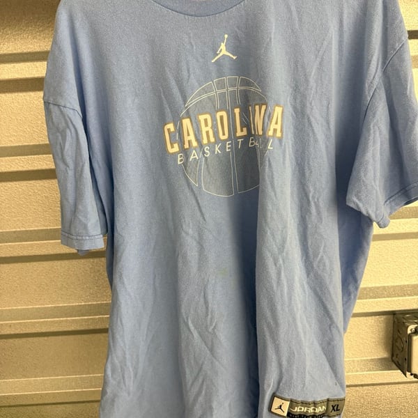 Jordan UNC Carolina Basketball Size XL T-Shirt Blue Nike Team Sports