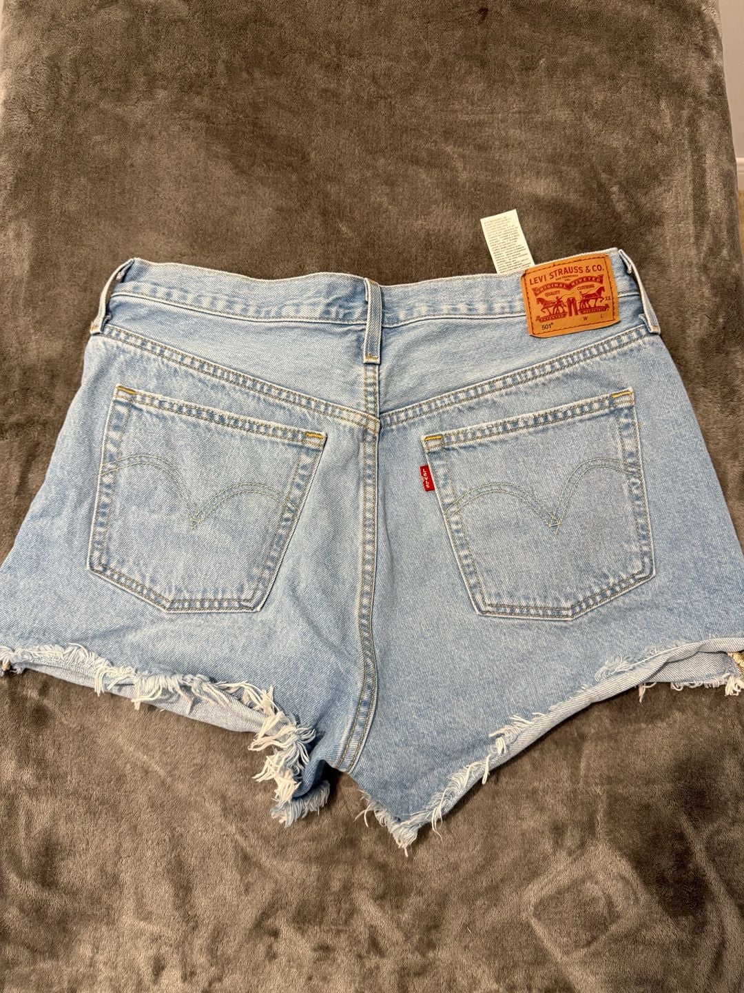 Levis 501 Original Cutoff Denim Shorts Size W33 Light Wash Distressed 3