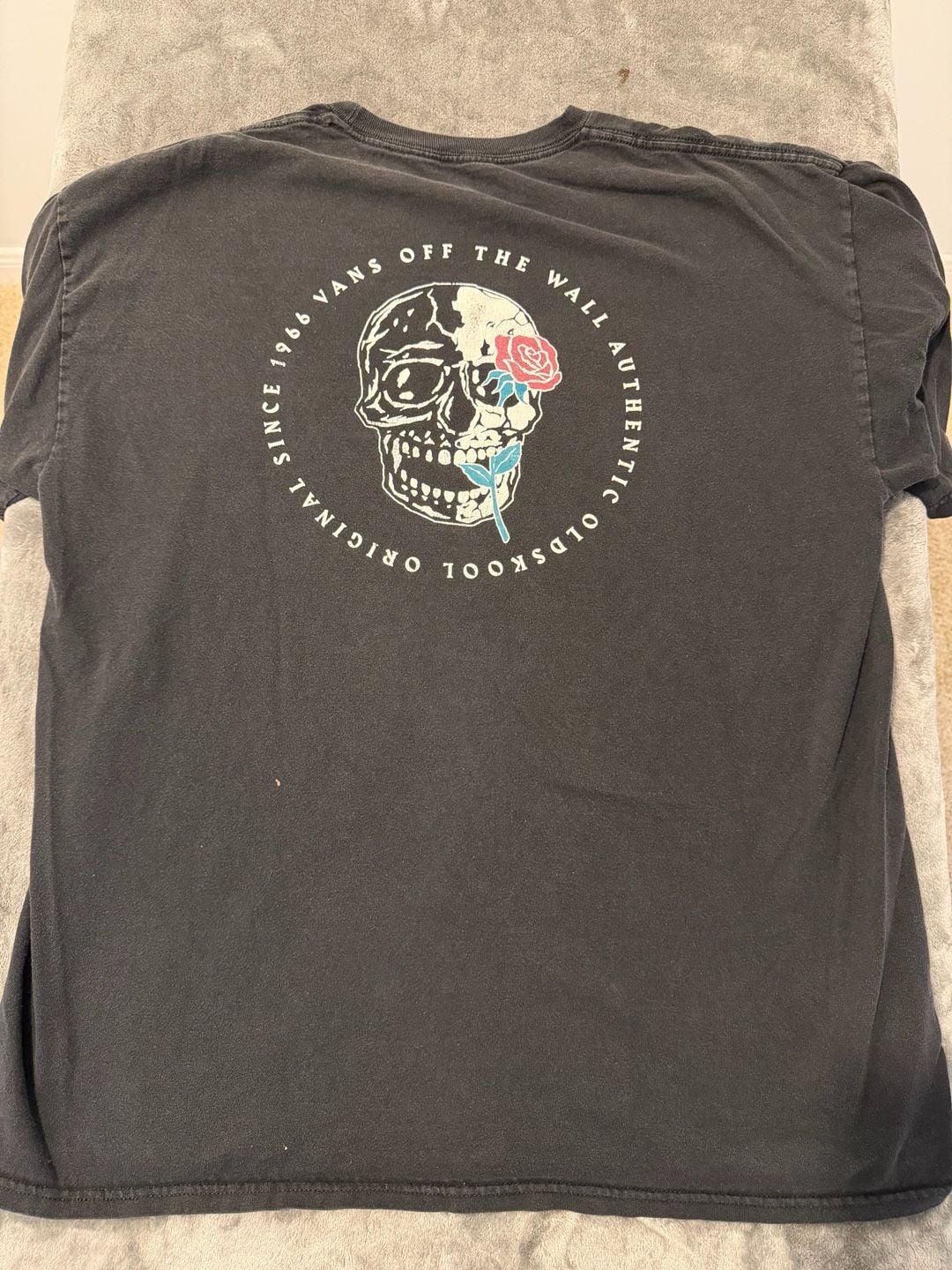 Vans Skull Rose T-Shirt X-Large Black Classic Fit 3
