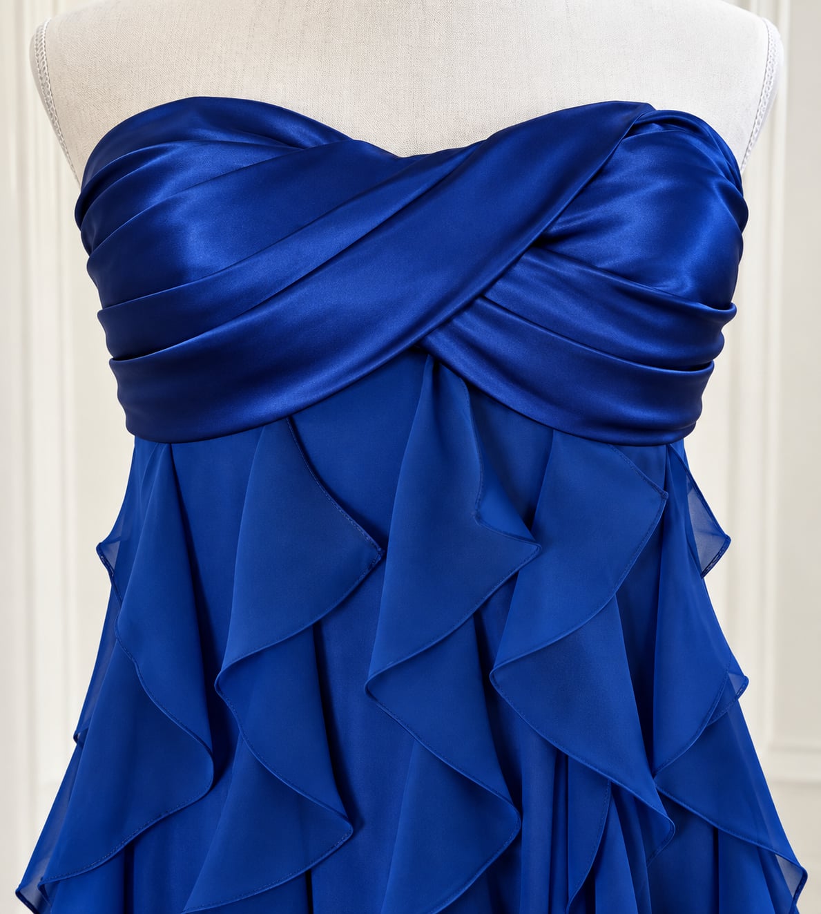 Cache Twisted Sweetheart Neckline Cascading Ruffles Size 2 7