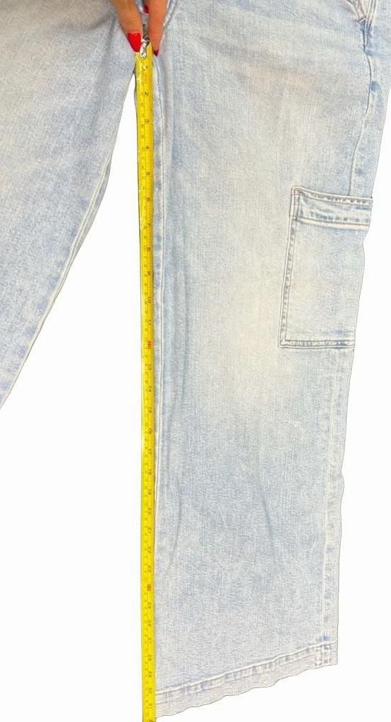 American Eagle Dreamy Drape Baggy Wide Leg Jeans Size 6 9