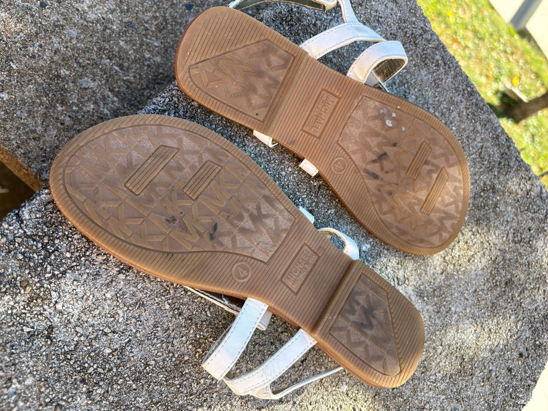 Michael Kors Thong Sandals Size 4 White Gold Logo Flat Slingback 5