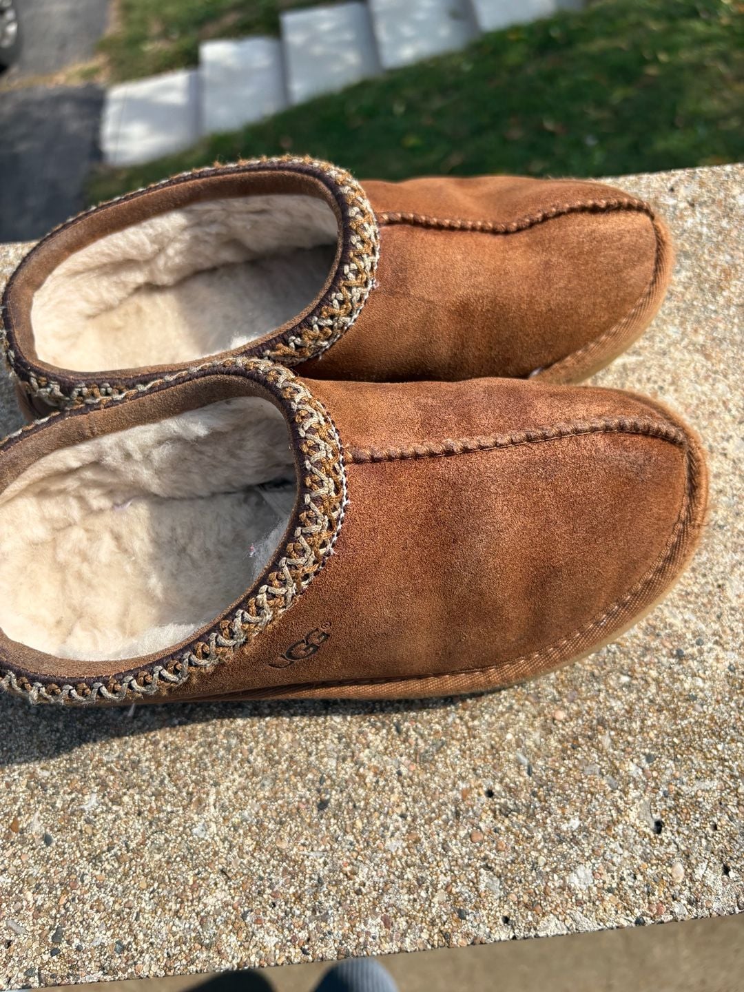 UGG Tasman Slipper Size 4 Chestnut Suede 2