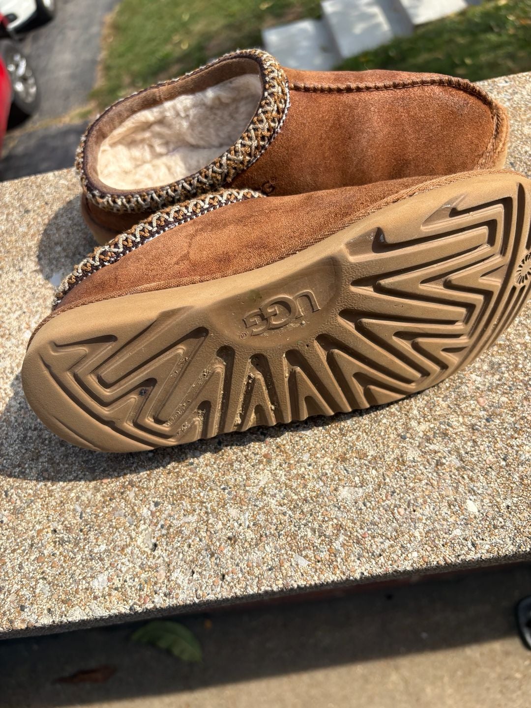 UGG Tasman Slipper Size 4 Chestnut Suede 8