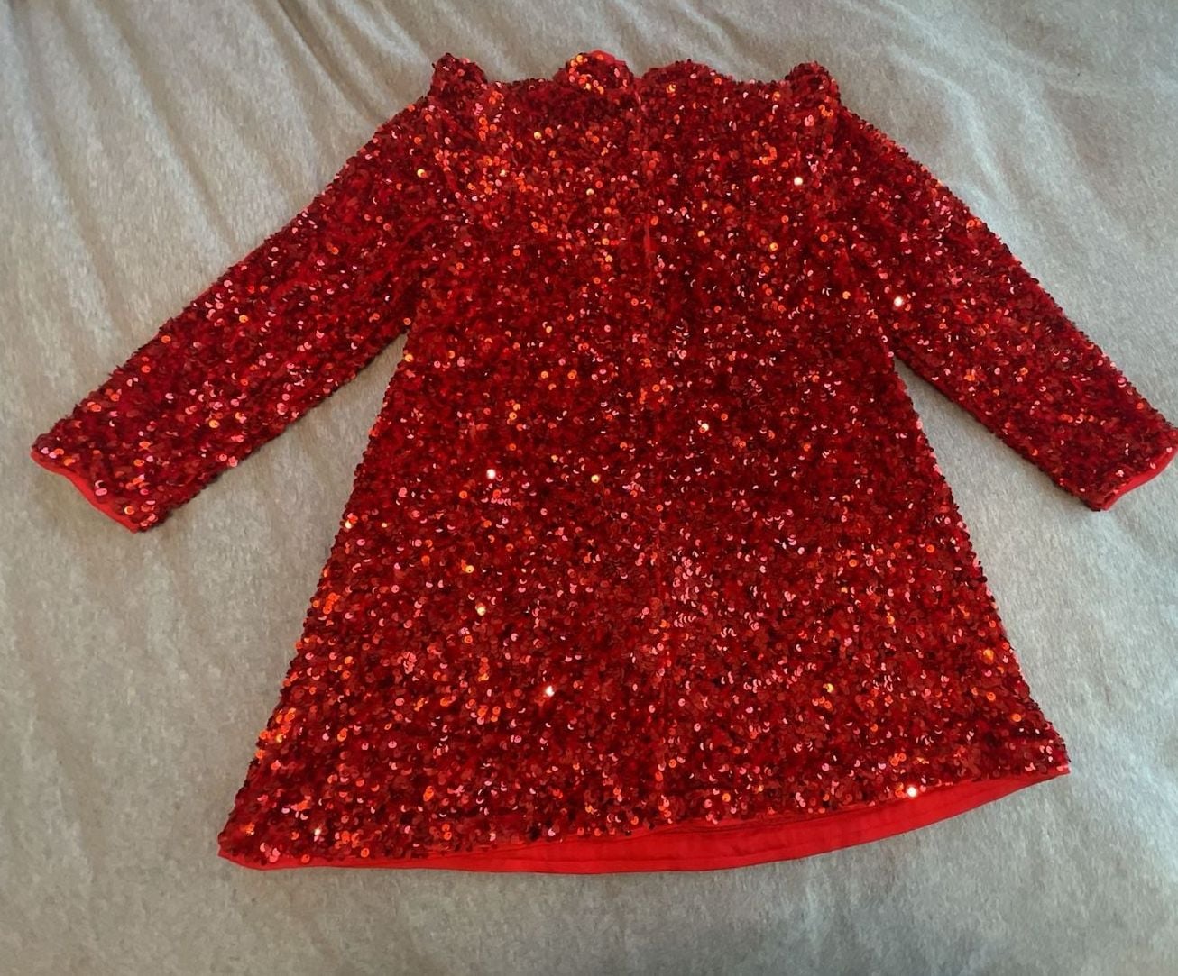 M&S Red Sequin Dress Size 7-8 Years
Holiday
Party
Xmas
Formal
Little girls 6