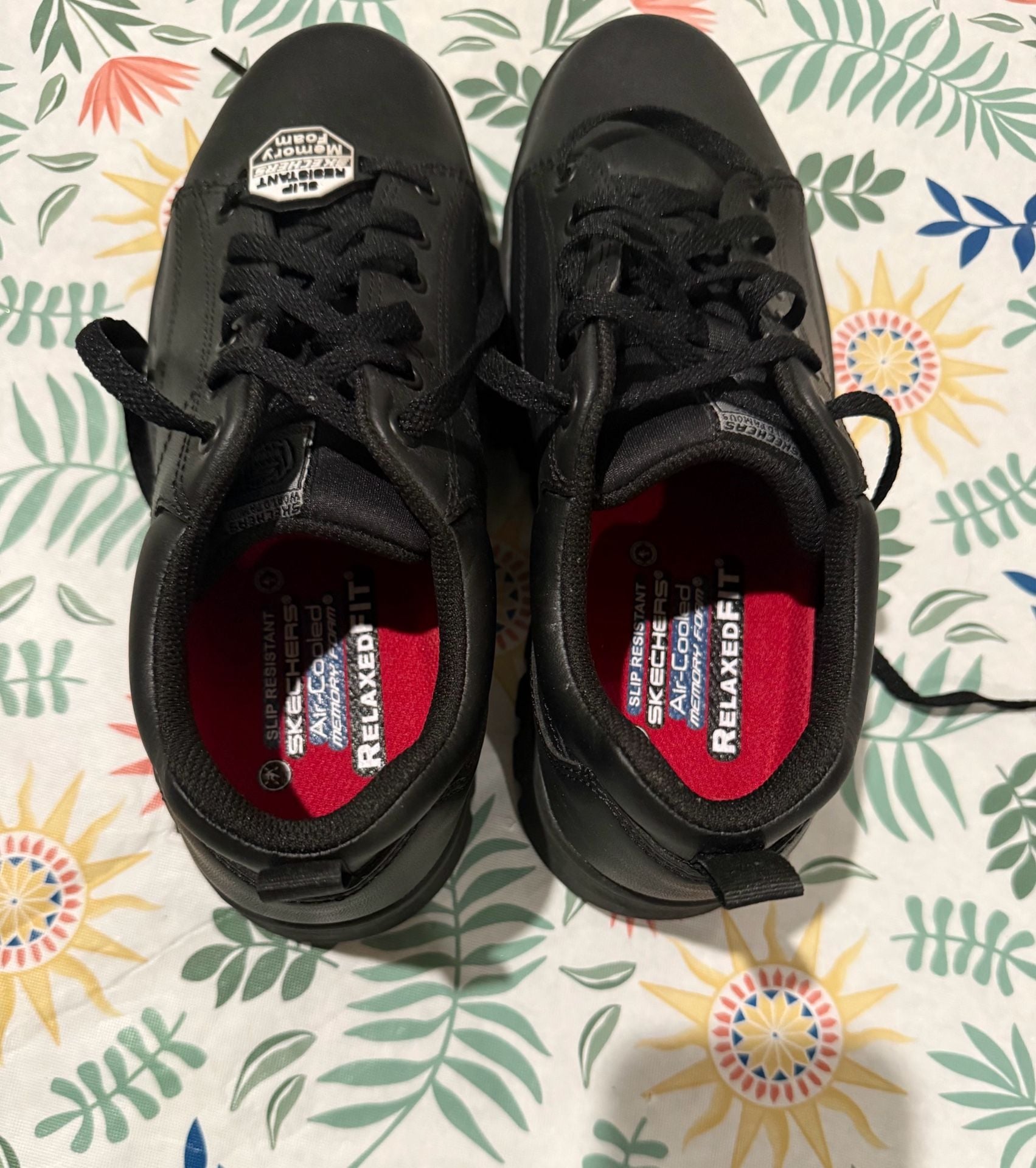 Skechers Work Shoes Size 8 Black Slip Resistant Memory Foam. Never worn. 3