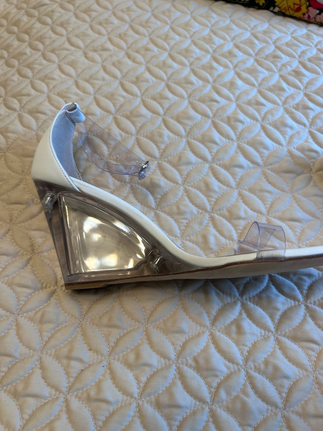 Stuart Weitzman Kristal Clear Sandals White Transparent Heel 6