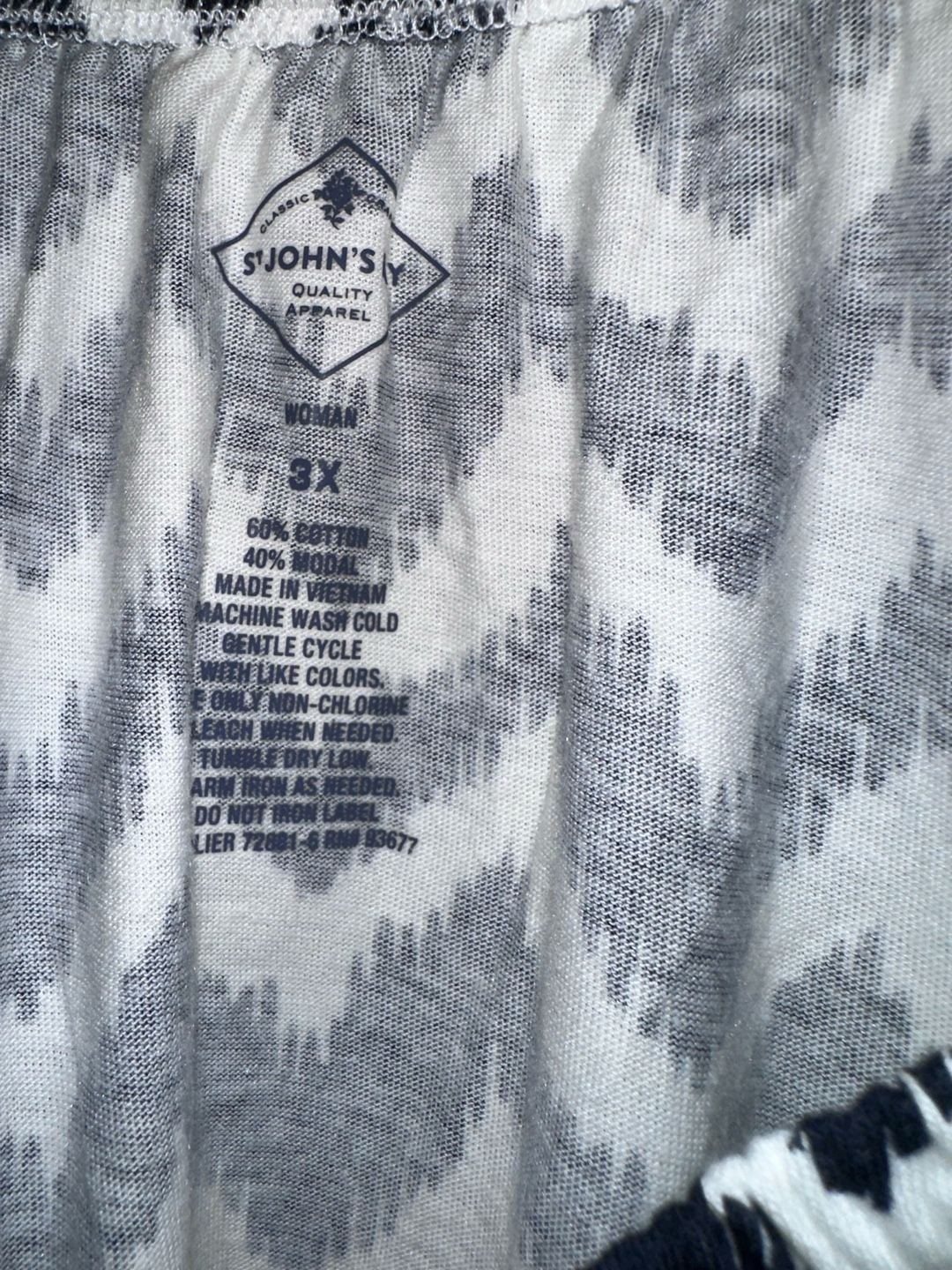 No.96 St. John's Bay Chevron Blouse Size 3X Black White Short Sleeve 3