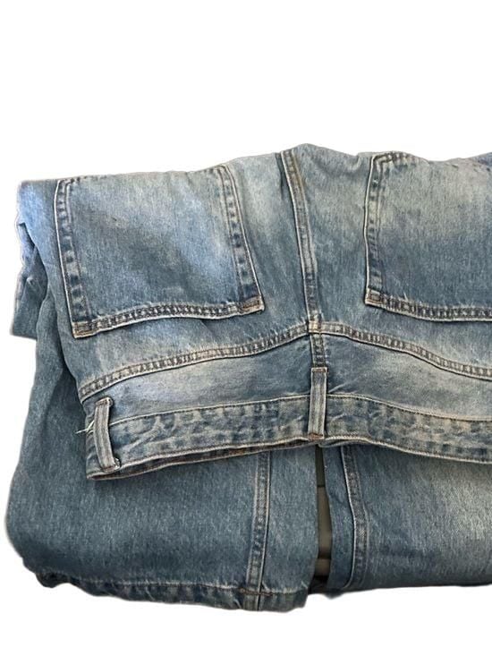 Bershka woman’s Light Blue Straight Jeans 2