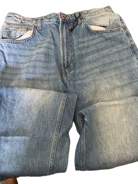 Bershka woman’s Light Blue Straight Jeans 1