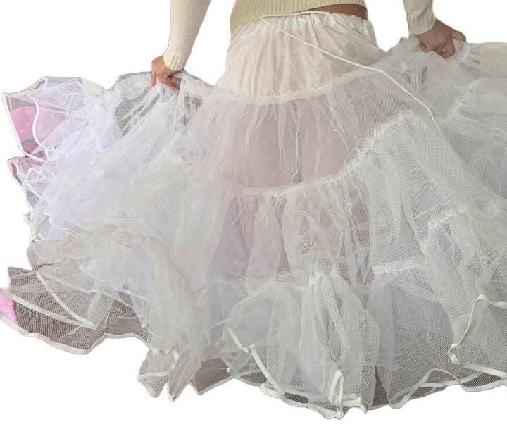 White Crinoline Petticoat Underskirt 2