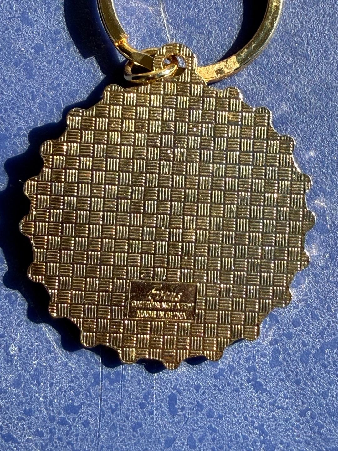 1980s Budweiser in Bottles Keychain 3” 4