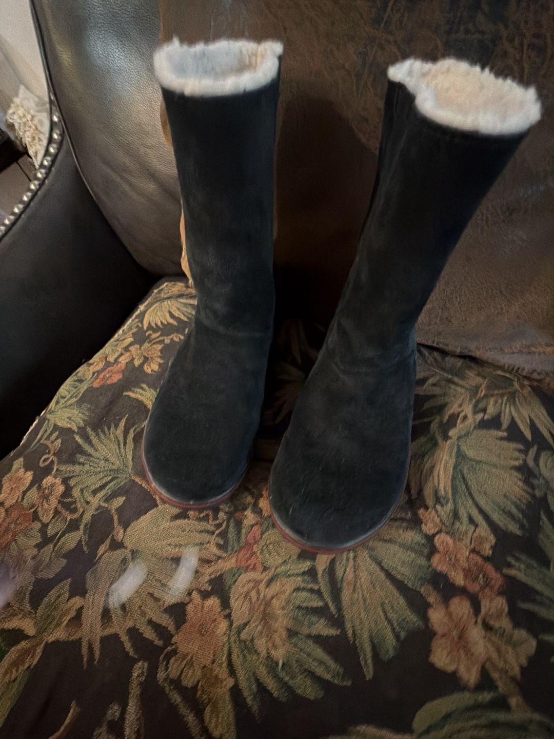 Sorel Suede Waterproof Winter Boots Black Shearling Lined 2