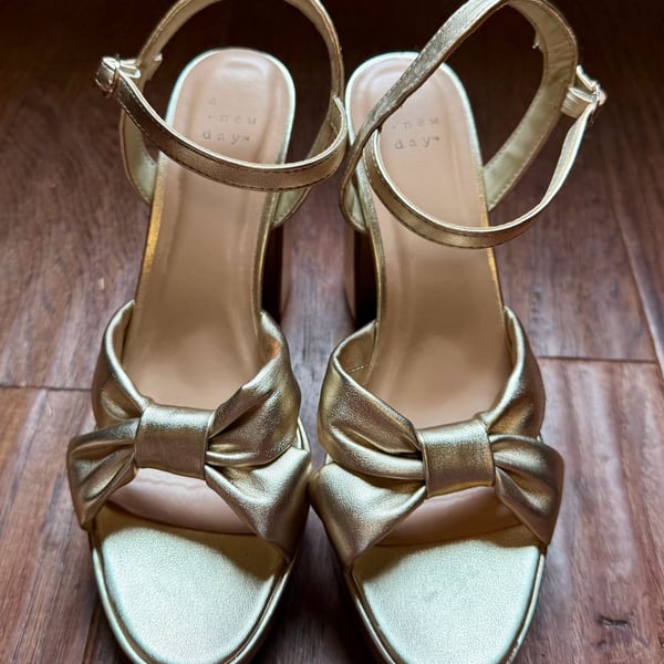 Target dupe for J. Renee Burkett Linen Bow Platform Dress Sandals