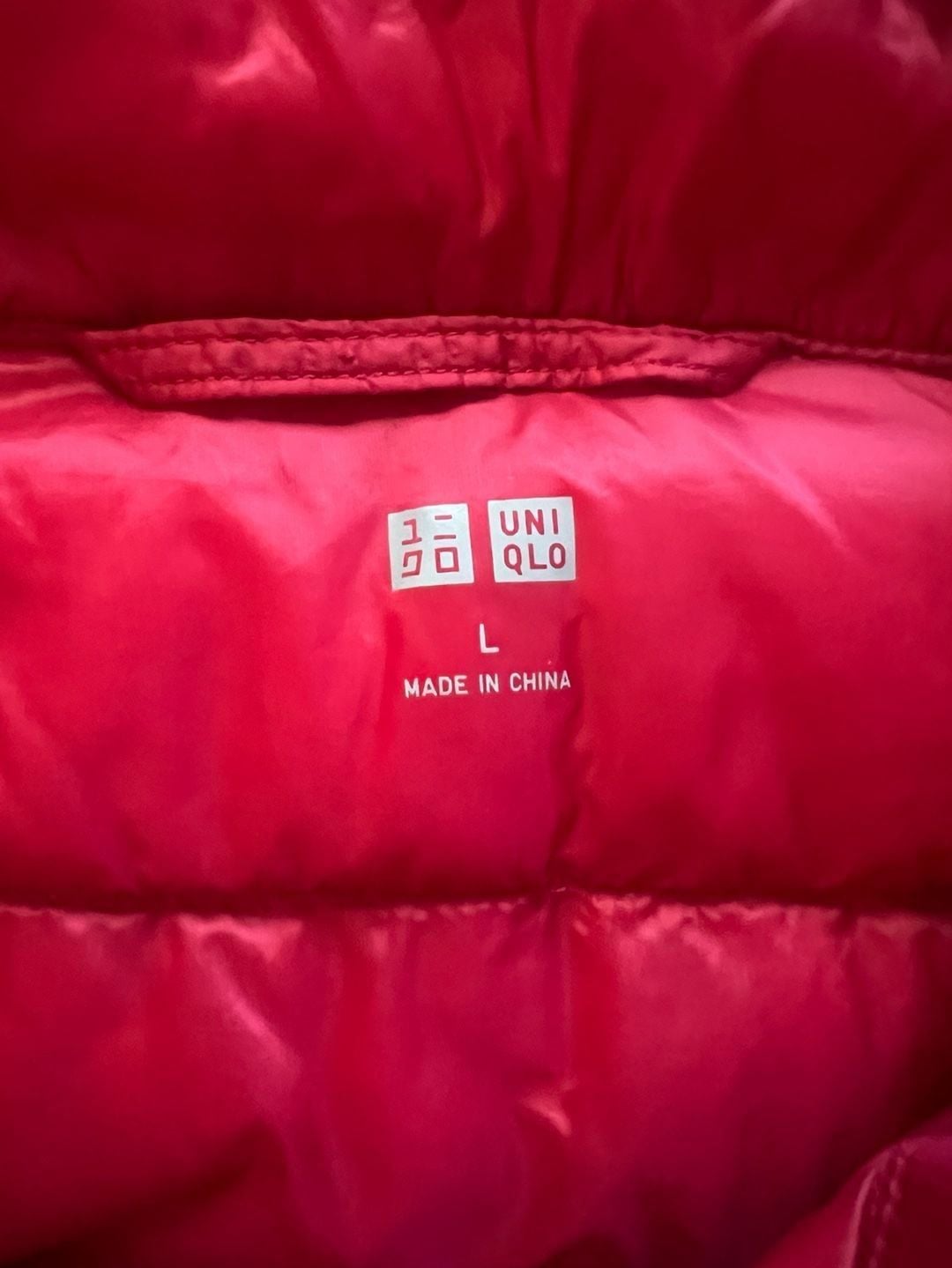 UNIQLO Down Puffer Vest Size L Raspberry Pink Lightweight Quilted Full Zip 3