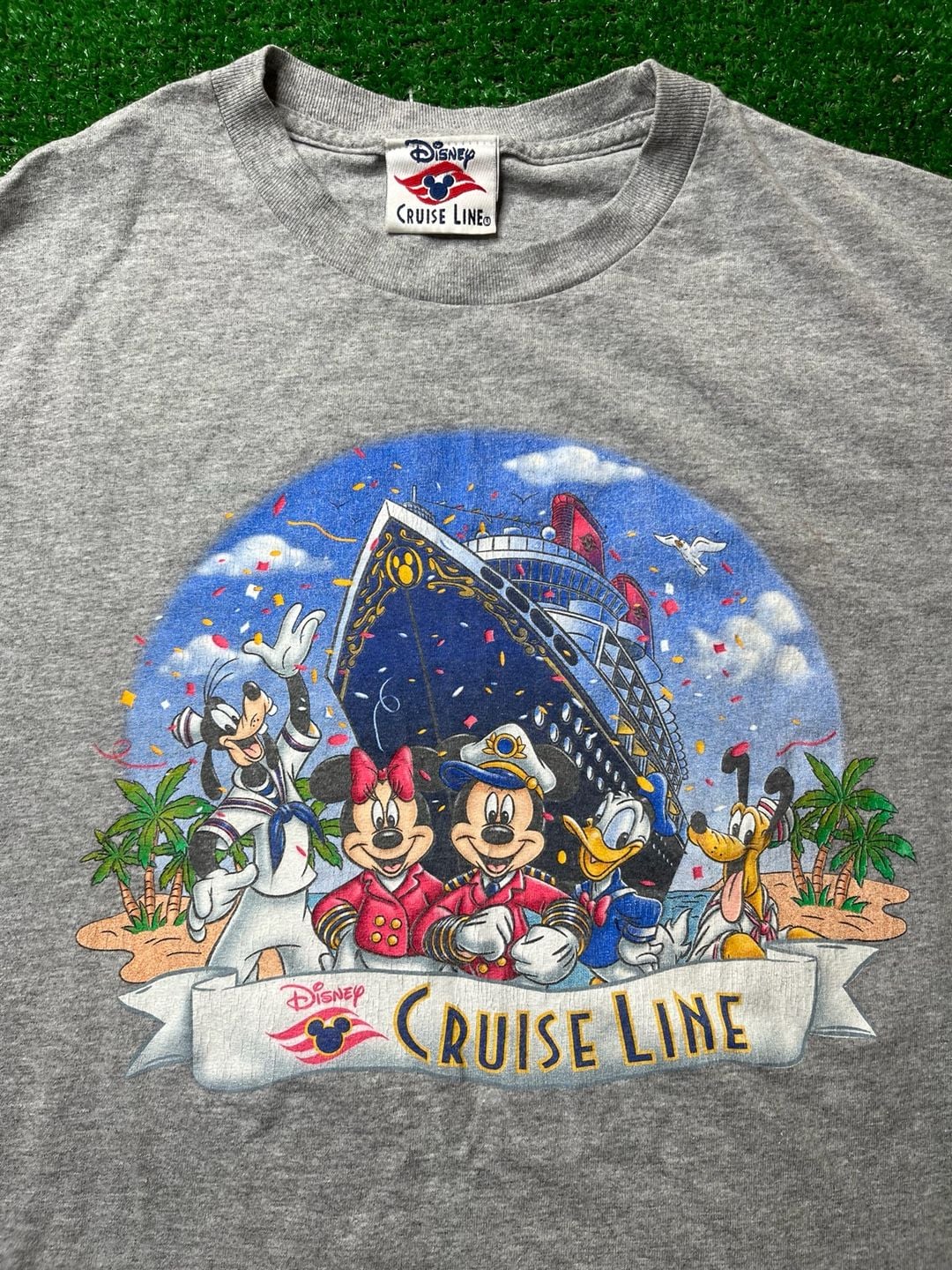 Disney Cruise Line Characters Graphic T-Shirt Gray 1