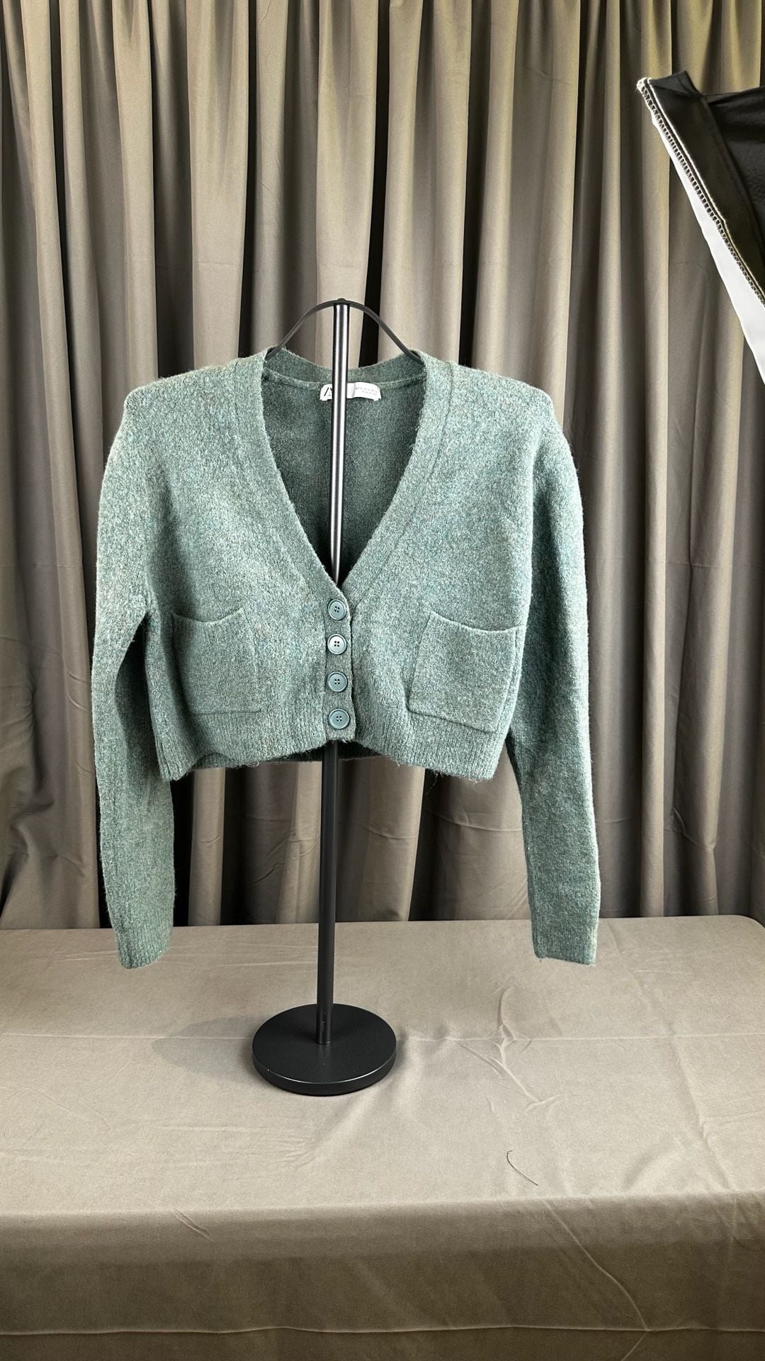 Zara Cardigan Size S Green Knit V-Neck Cropped Pocket 2