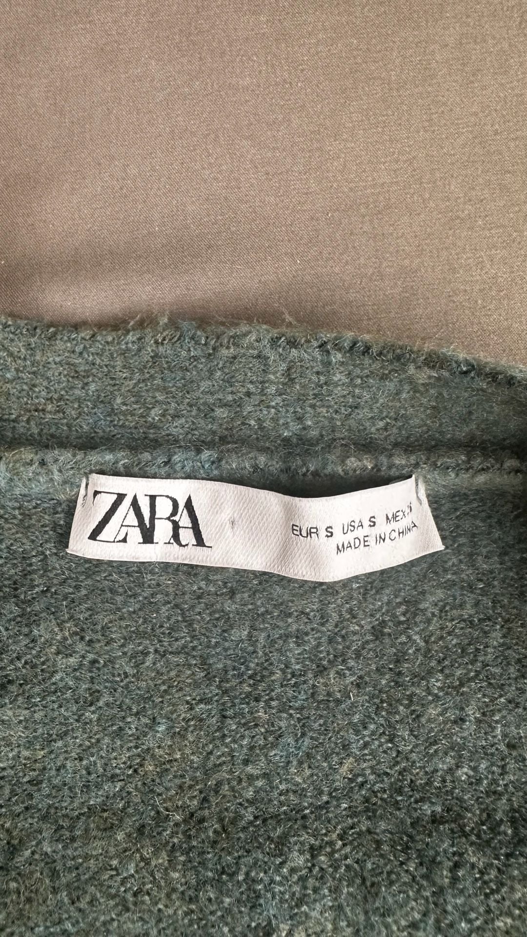 Zara Cardigan Size S Green Knit V-Neck Cropped Pocket 4