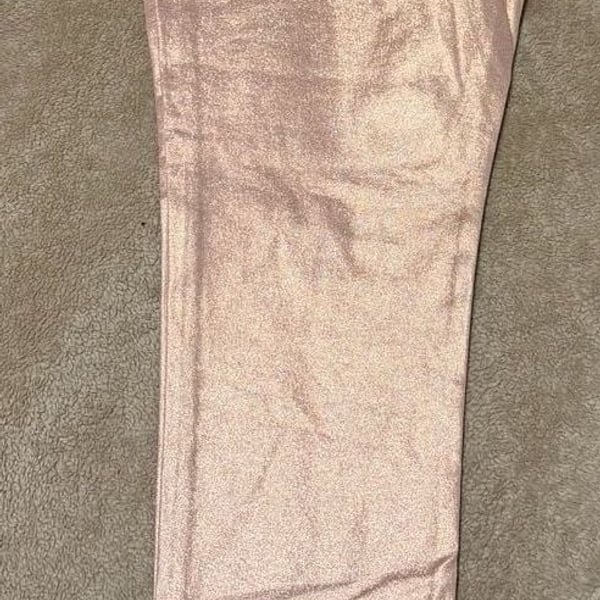 Old Navy Pixie Ankle Pants Size 12 Mid-Rise Shimmery Rose Gold Metallic