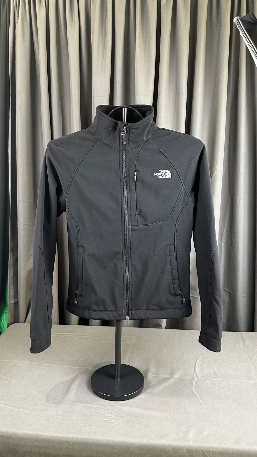 The North Face Apex Bionic Softshell Jacket Black Full Zip 2
