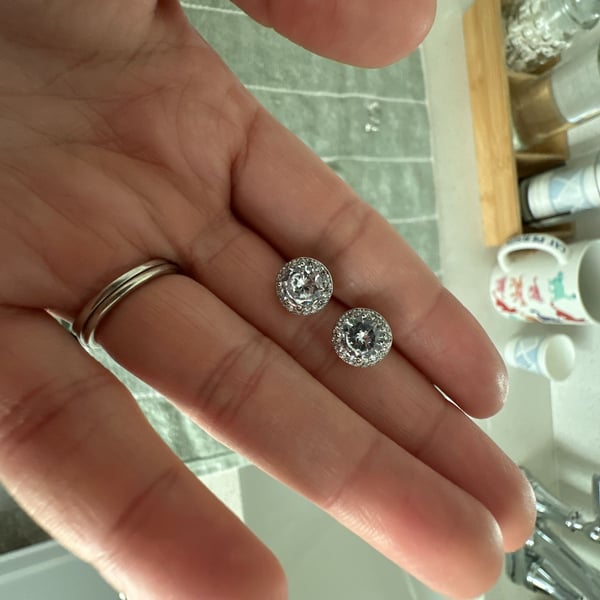 Cubic zirconium Round Halo Stud Earrings