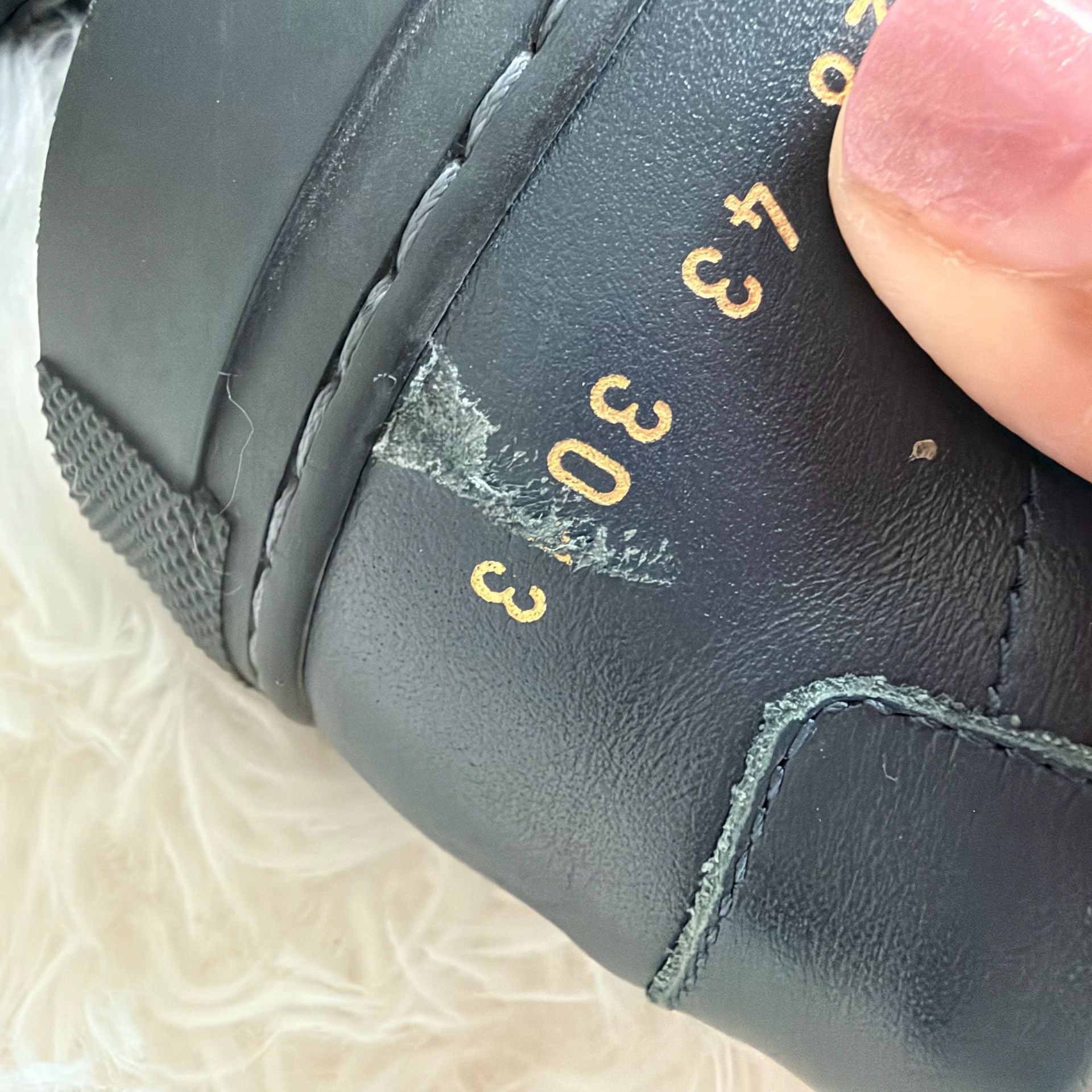 Common Projects Original Achilles Low Leather Sneakers Navy 8