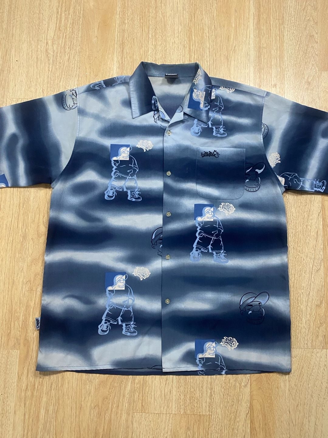 Southpole Button Down Shirt Size XL Blue Graphic Print Short Sleeve 2