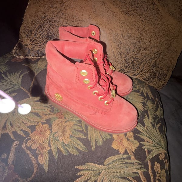 Timberland 6-Inch Premium Waterproof Boots Size 1Y Dark Red