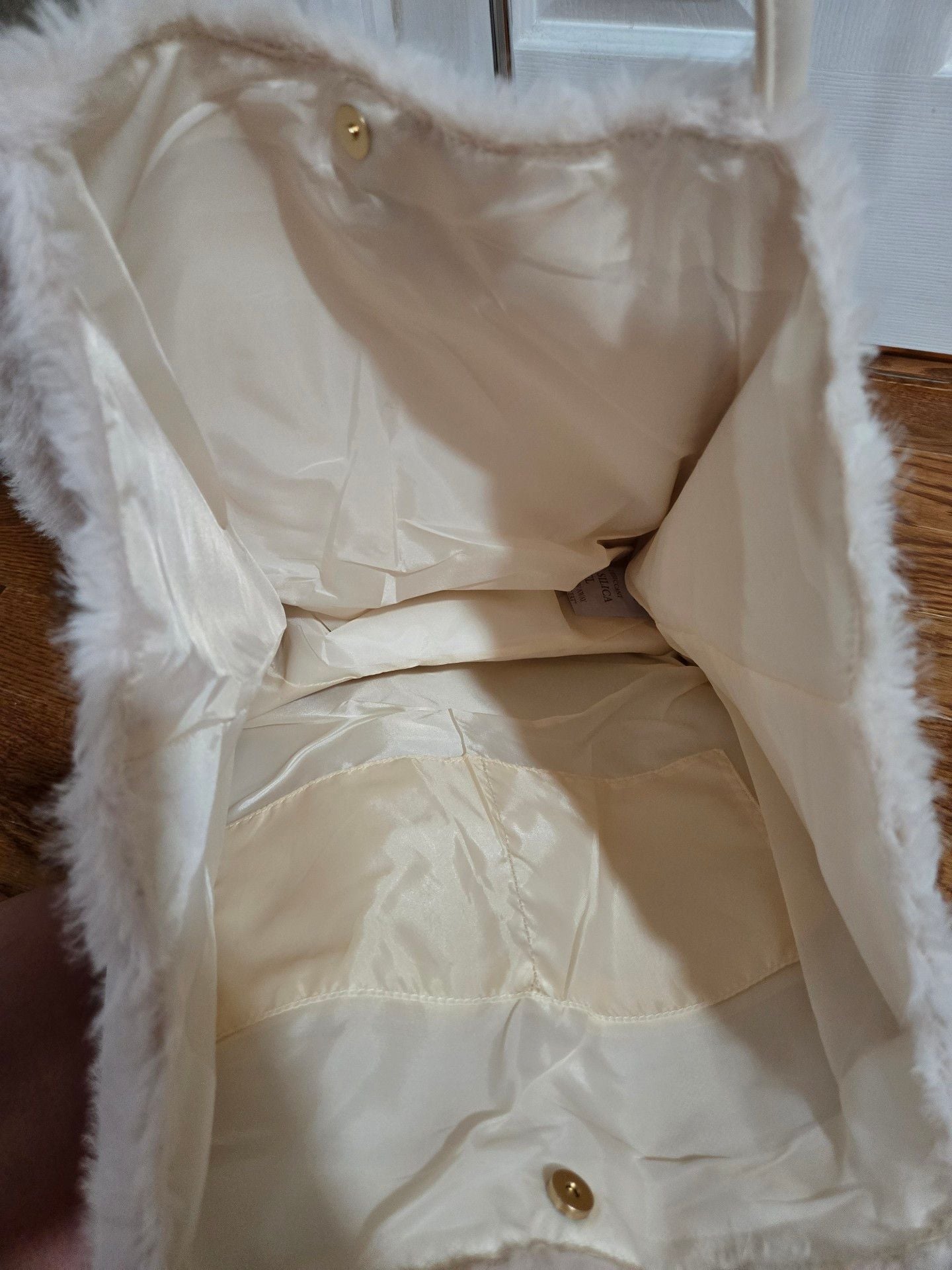 Victoria's Secret Faux Fur Tote Bag Cream Ivory Gold VS Logo New 6