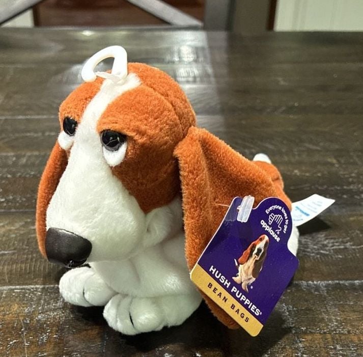 Applause Hush Puppies Bean Bags Basset Hound Dog Plush 1