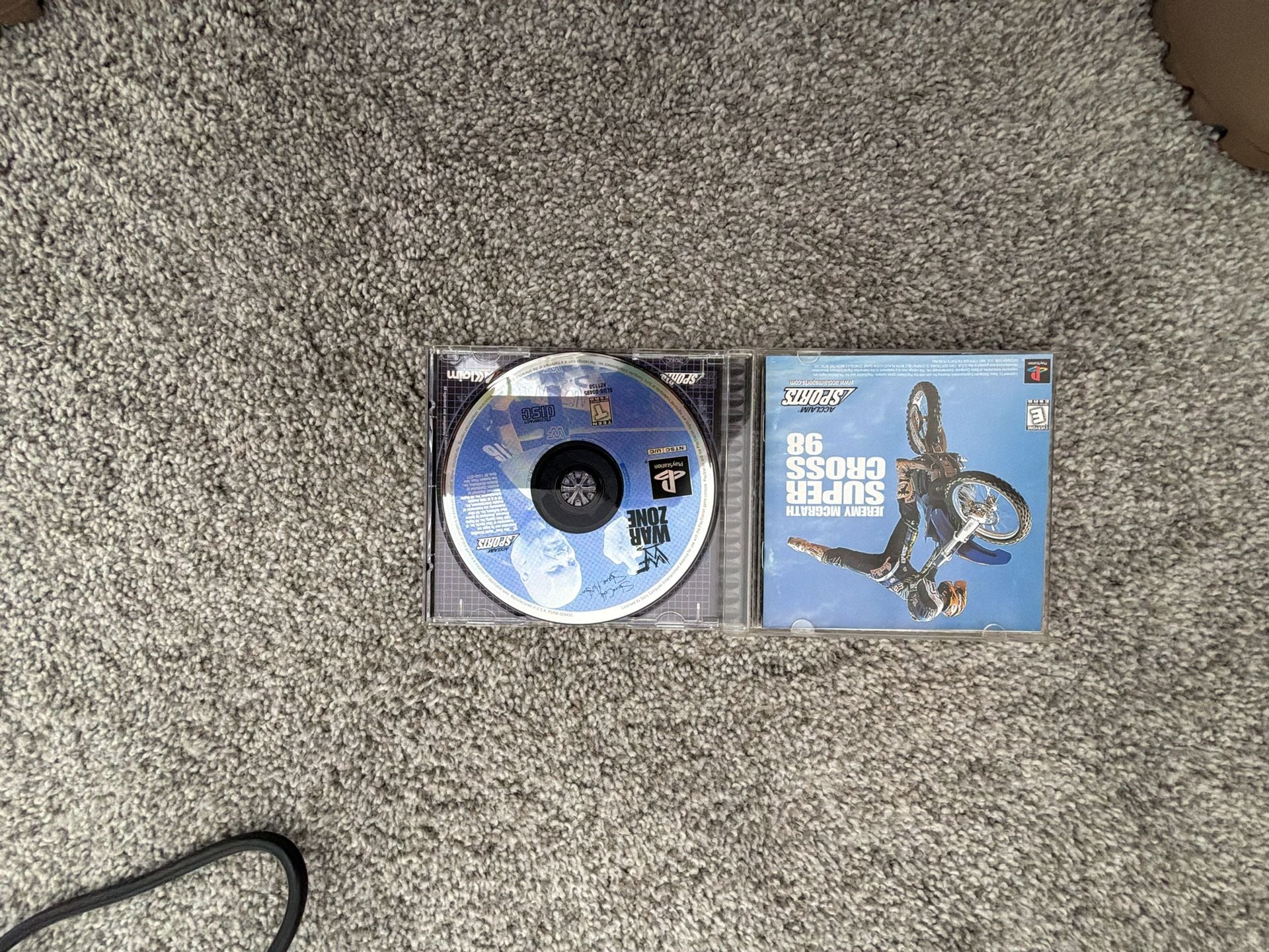 WWF War Zone PlayStation PS1 Game 3