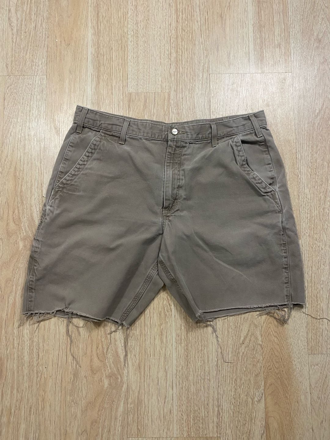 Carhartt Relaxed Fit Utility Cut Off Shorts Brown Canvas 4