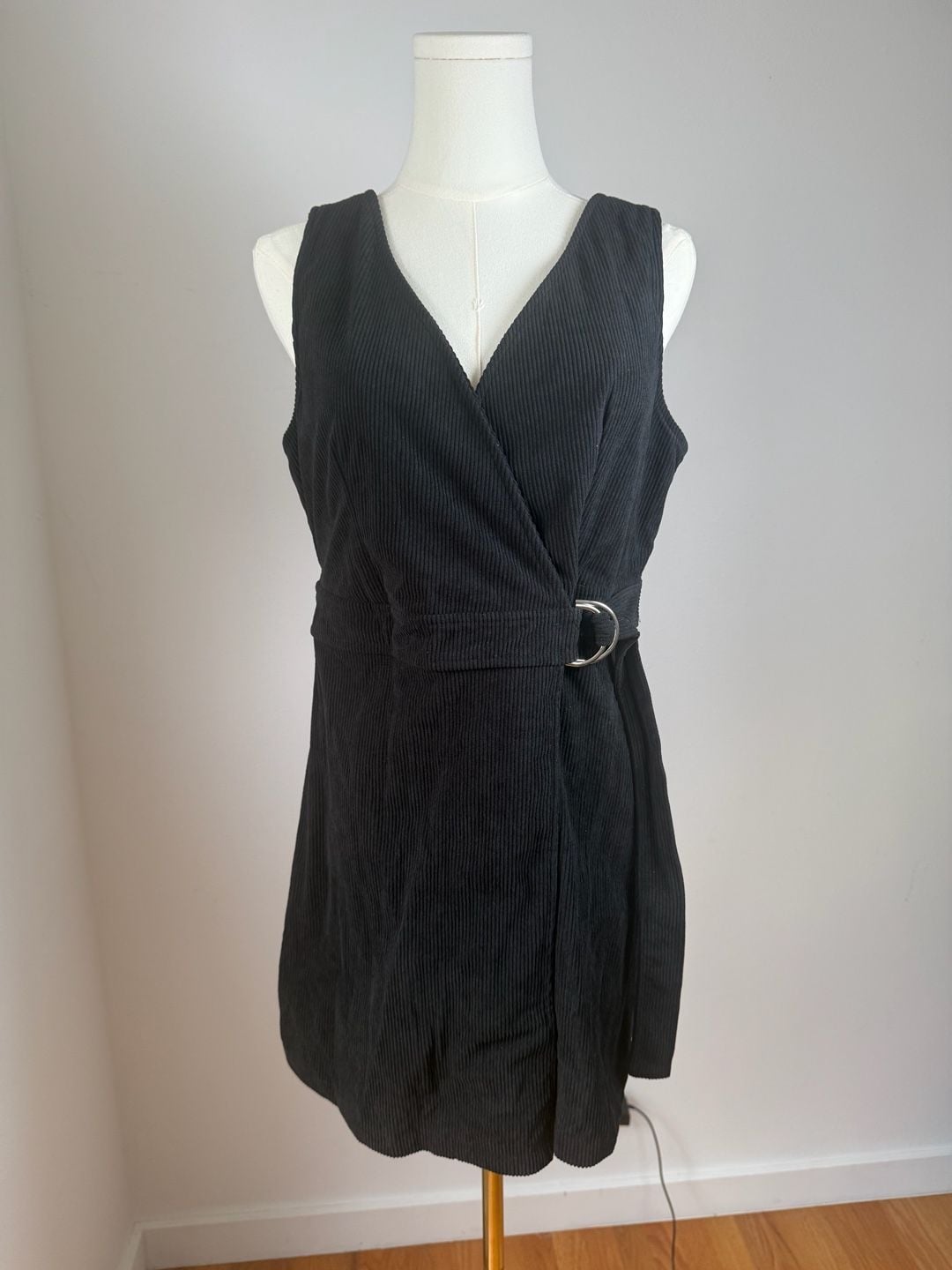 Halara Corduroy Mini Dress Size S Black Belted V-Neck Sleeveless 2