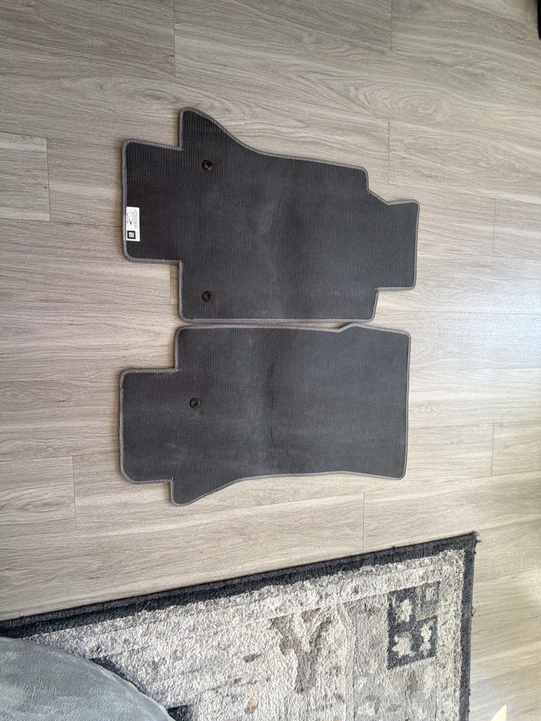 Lloyd Mats Corvette C5 Floor Mats Gray Embroidered Flags 5