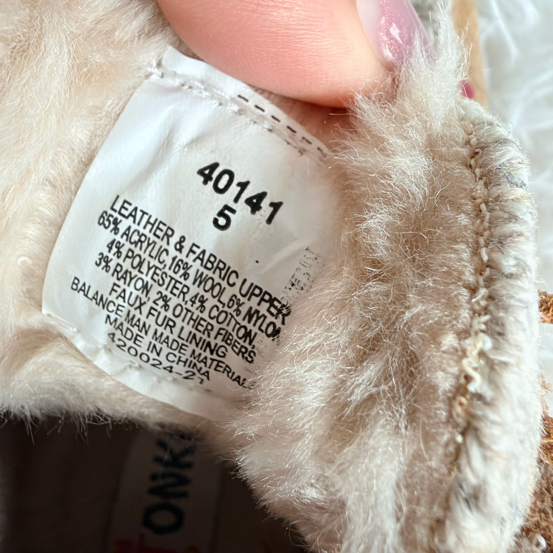 Minnetonka Torrey Bootie Size 5 Knit Suede Faux Fur Lined Slippers 7