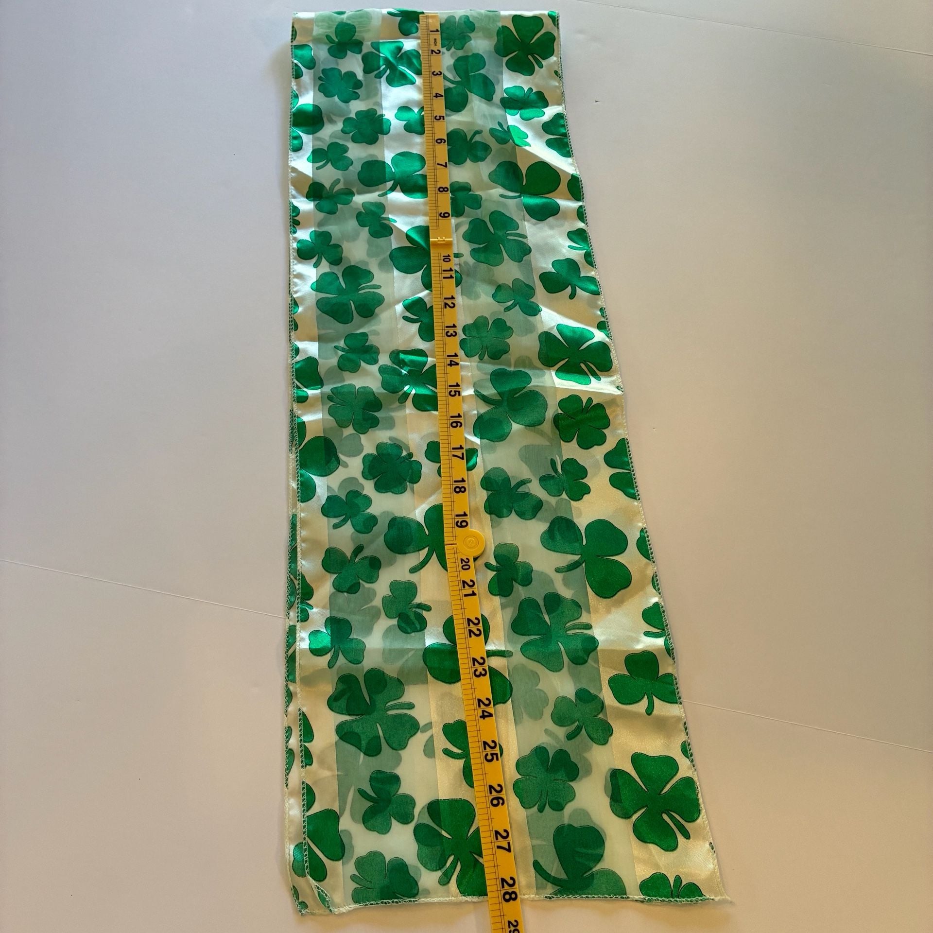 CTM St Patrick's Day Clover Leaf Scarf White Green Satin 2
