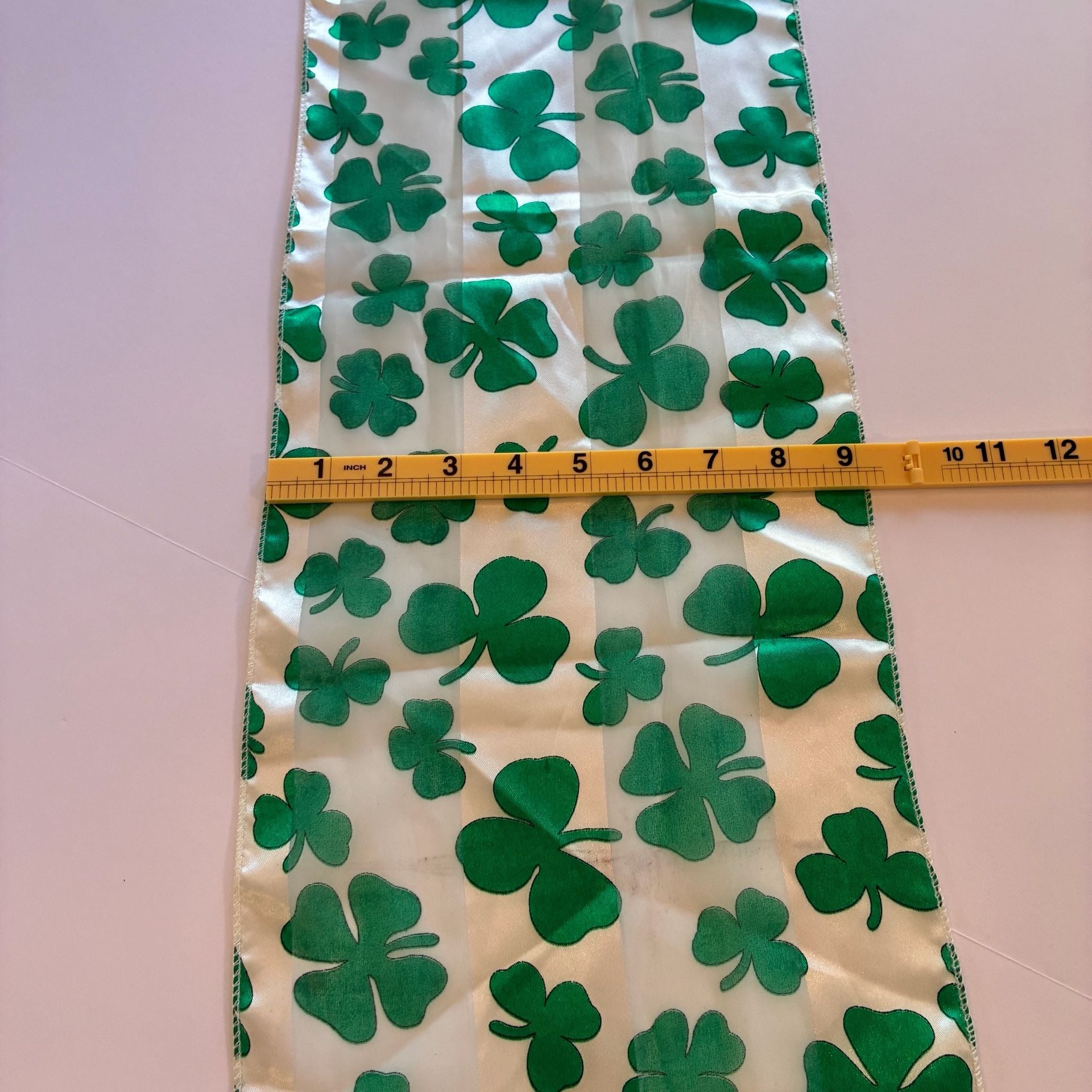 CTM St Patrick's Day Clover Leaf Scarf White Green Satin 3