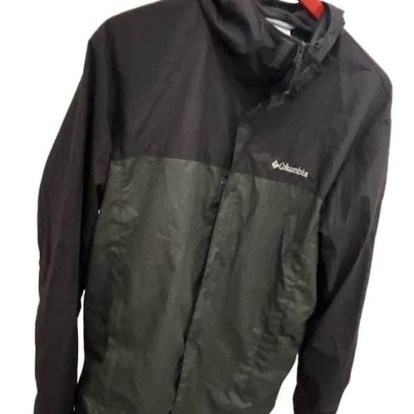 Columbia Glennaker Lake Rain Jacket Size M