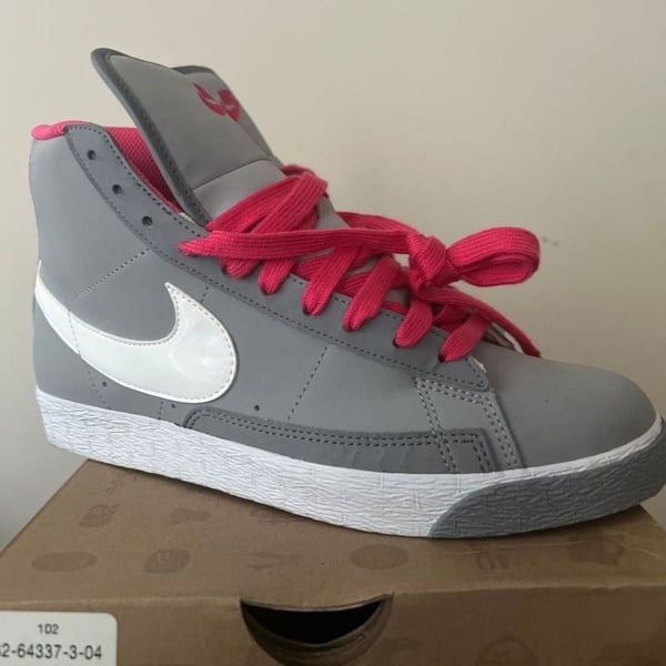 Nike Blazer Mid GS Size 6.5Y Wolf Grey White Spark