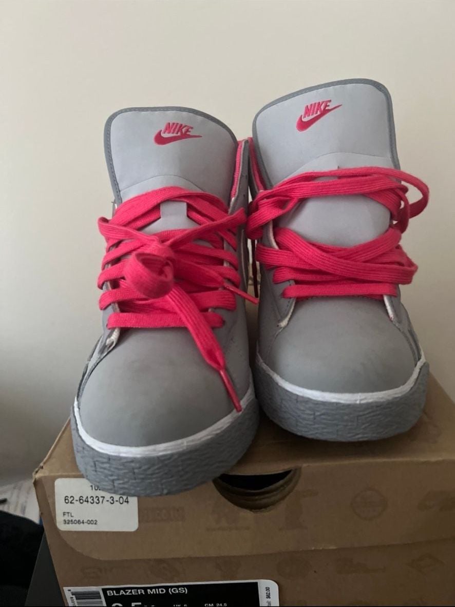 Nike Blazer Mid GS Size 6.5Y Wolf Grey White Spark 3