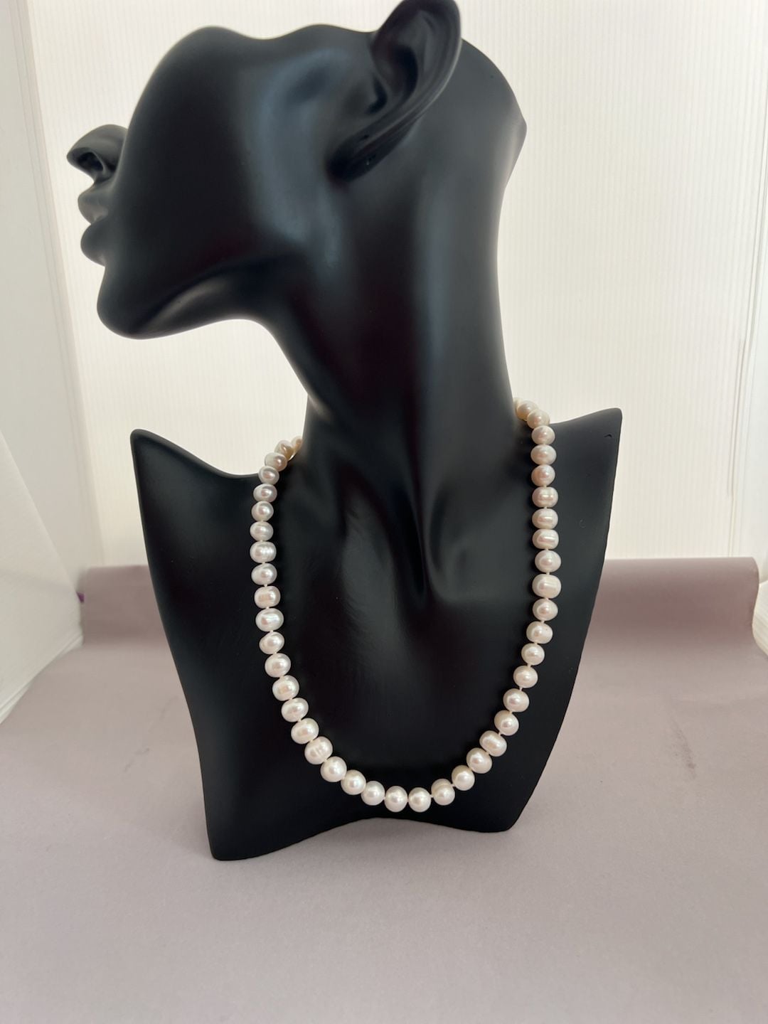 Unbranded Cultured Freshwater Pearl Necklace White Ball Clasp 2