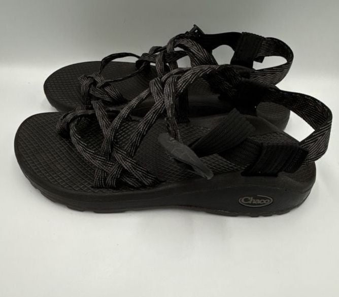 Chaco ZX/2 Classic Sandal Black Athletic
Size 8 W
#881 6