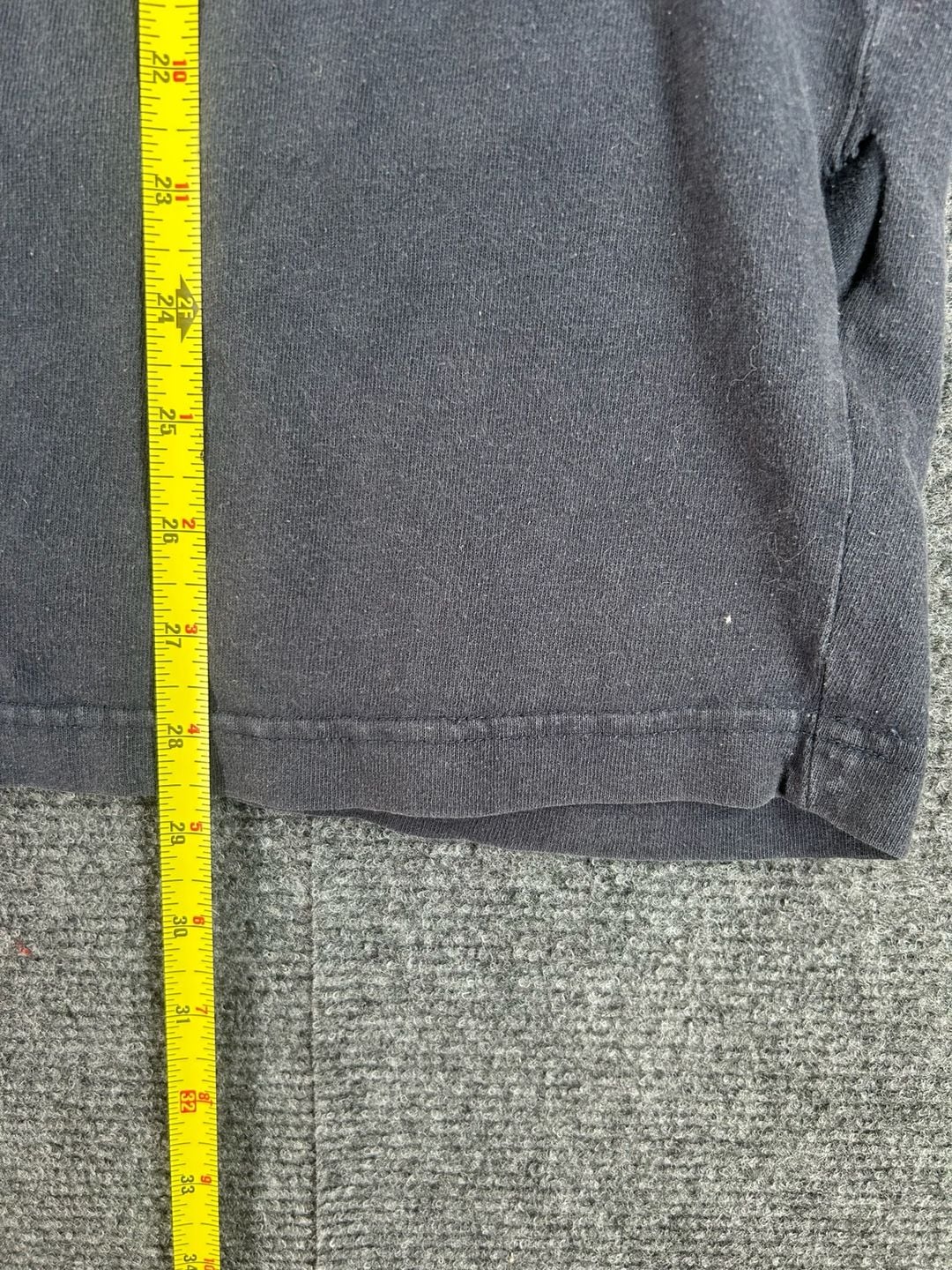 Carhartt Pocket T-Shirt Size M Black Original Fit 10